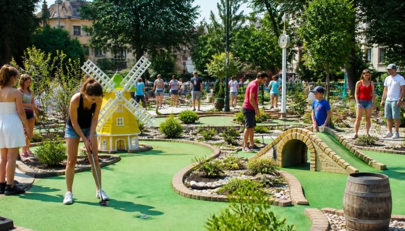 découvrez les meilleurs minigolfs près de chez vous et profitez d'une expérience ludique pour améliorer votre swing tout en vous amusant en famille ou entre amis.