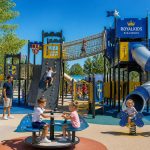 découvrez les équipements sécurisés de royalkids à baillargues, un espace de jeux sécurisé et ludique pour enfants, garantissant amusement et sécurité.